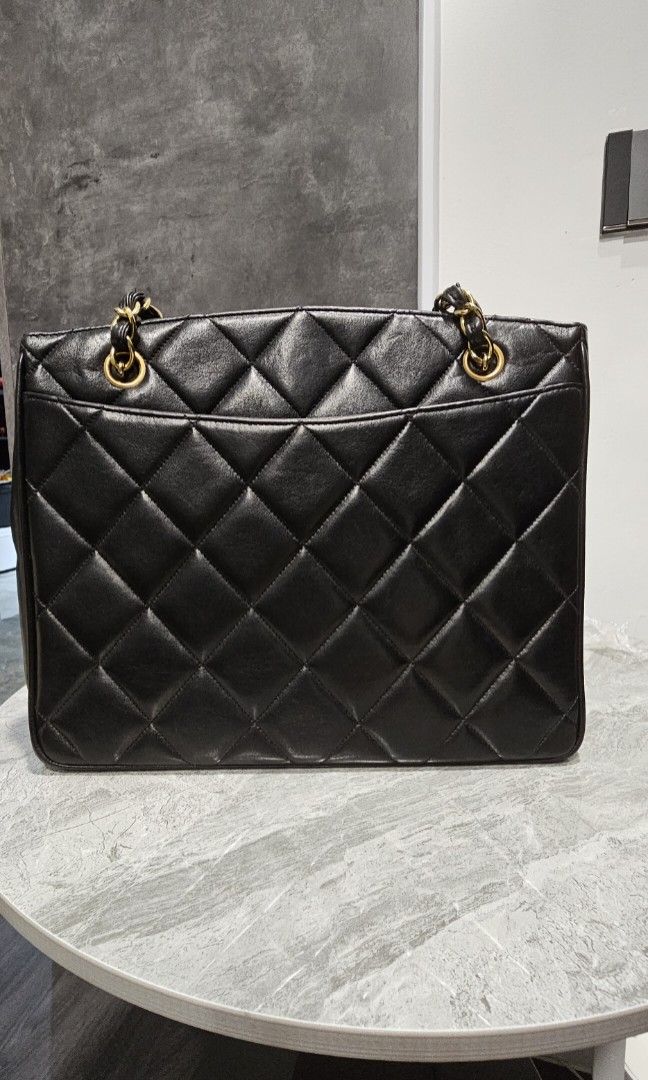 Are Chanel Purses the Next Big Man Bag? A Brief History of the Murse, From  Hermès to Goyard