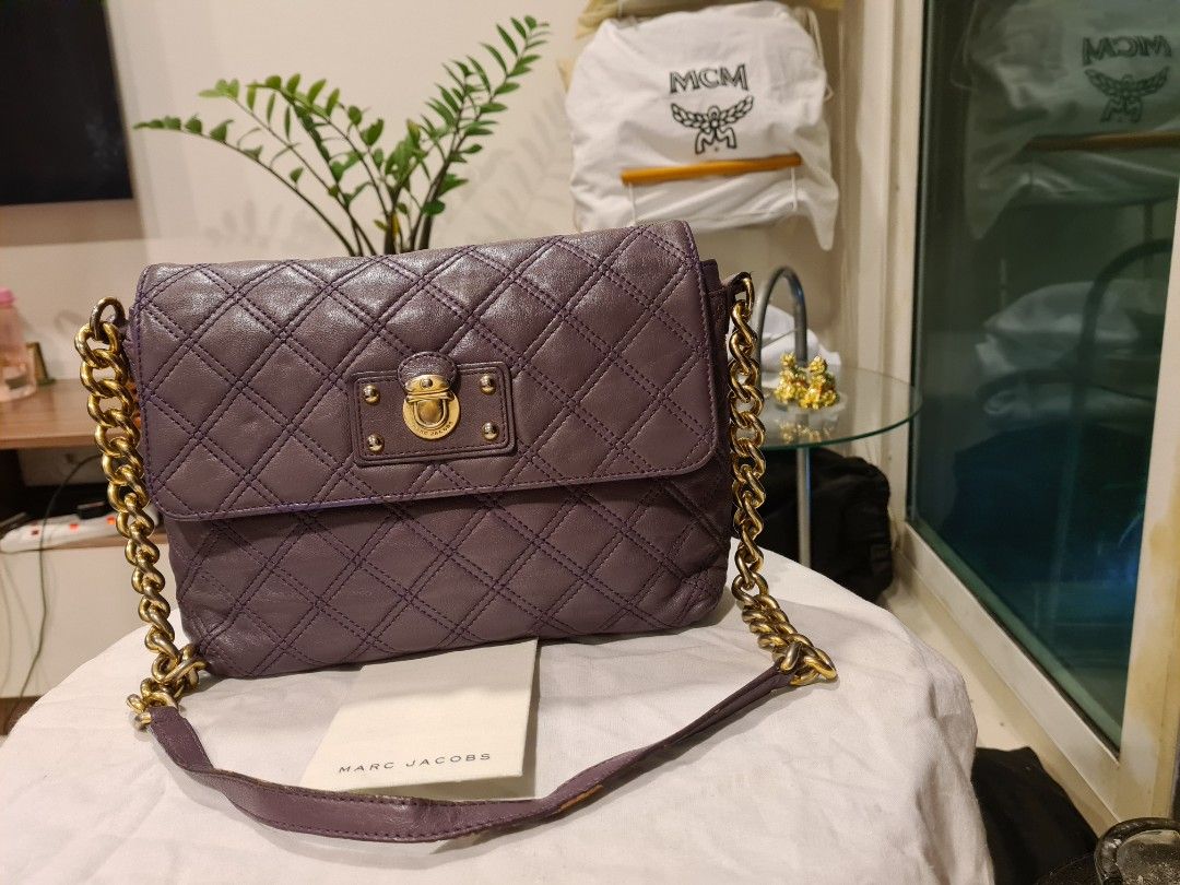 Marc jacobs quilted hot sale leather shoulder bag