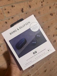 Bang & Olufsen Beoplay EQ Adaptive Noise Cancelling Wireless Earphones - Midnight Blue