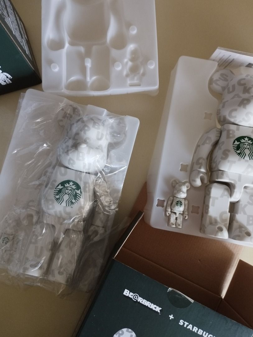 Bearbrick + Starbucks, Hobbies & Toys, Collectibles & Memorabilia, Fan