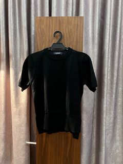 (Category: ) located in . Submitted by uwuclothes (Listing ID 1278550971, Image 1). Description: .