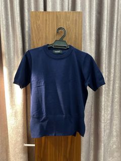 (Category: ) located in . Submitted by uwuclothes (Listing ID 1278551817, Image 1). Description: .