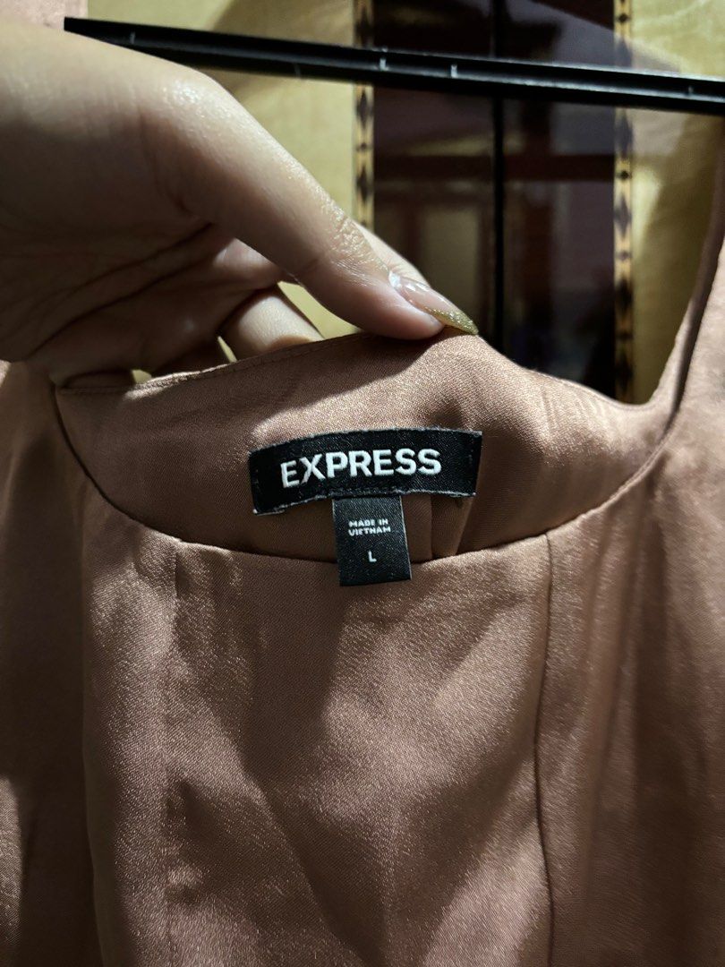 Brown Satin Crop Top (Category: Blouses) located in Manila. Submitted by diannecss (Listing ID 1278531282, Image 2). Description: .