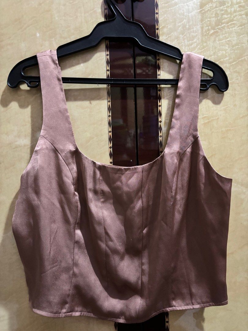 Brown Satin Crop Top (Category: Blouses) located in Manila. Submitted by diannecss (Listing ID 1278531282, Image 1). Description: .
