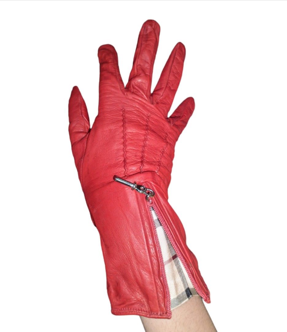 Burberry 2025 gloves red