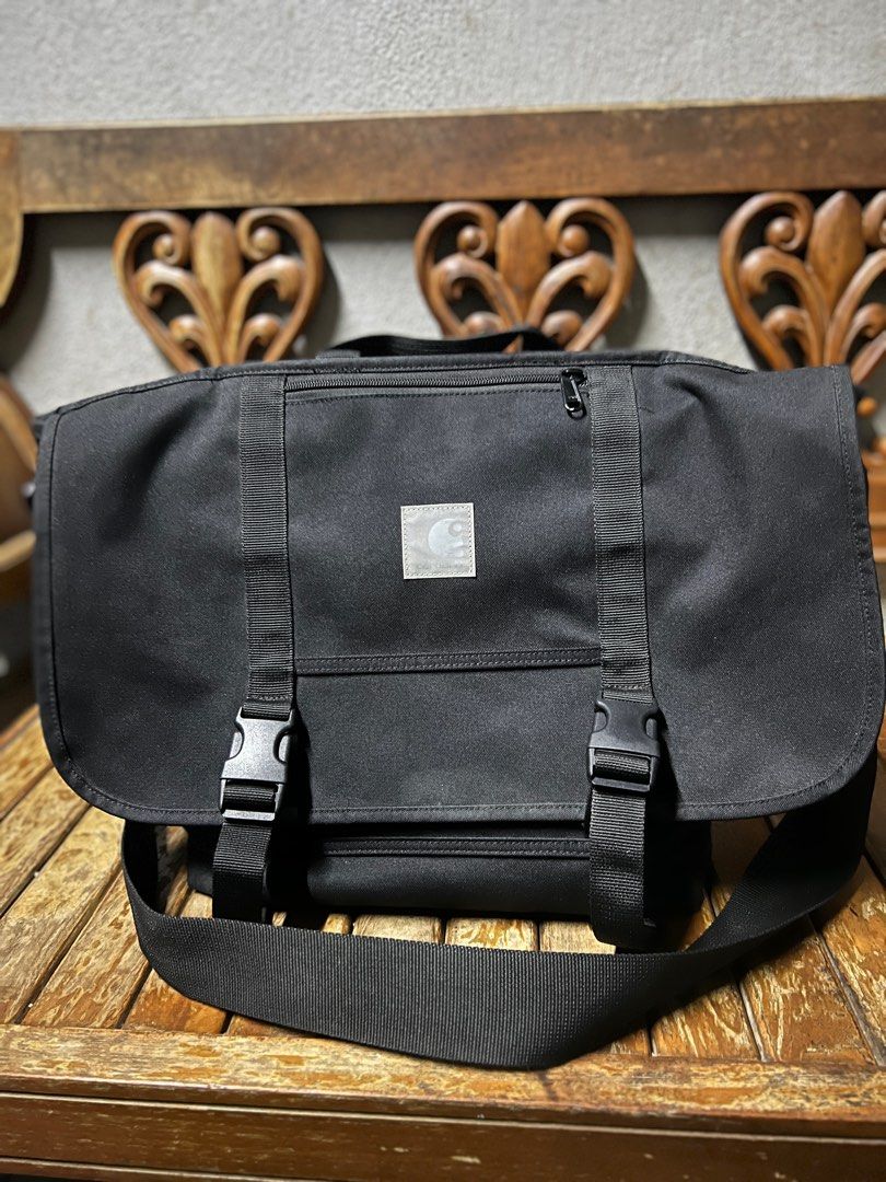 Carhartt messenger bag