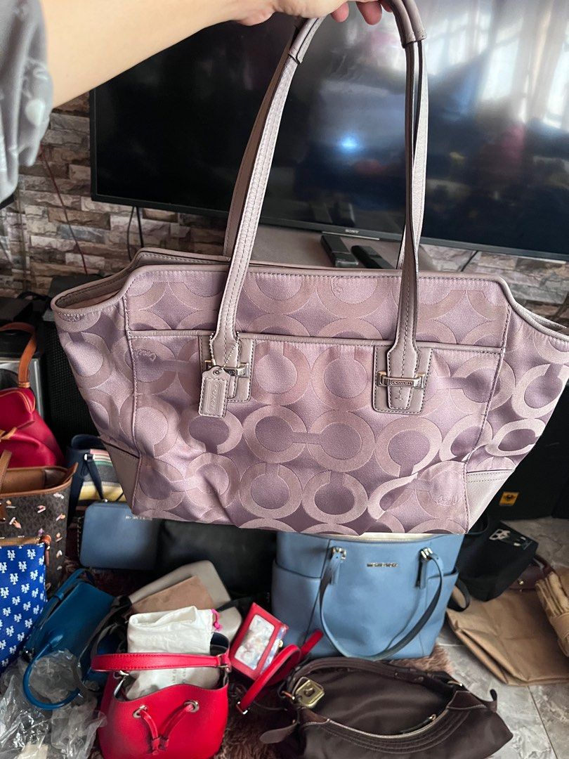 Coach taylor hotsell tote sale