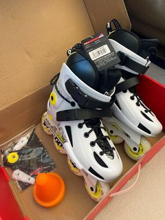 （分類：）位於 。 由 jadmiella 提交（商品編號 1278425186，圖片 1）。簡介： 。