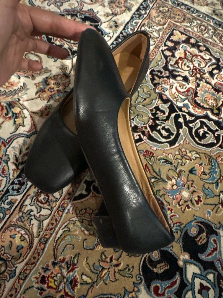 Court shoes Women s Fashion Footwear Shoe inserts on Carousell