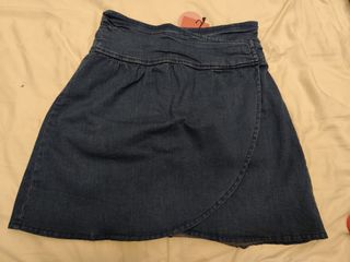 (Category: ) located in . Submitted by yunlim (Listing ID 1278511259, Image 1). Description: .