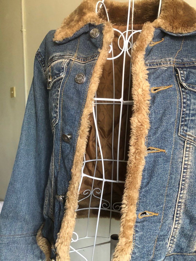 Vintage jean store jacket with fur