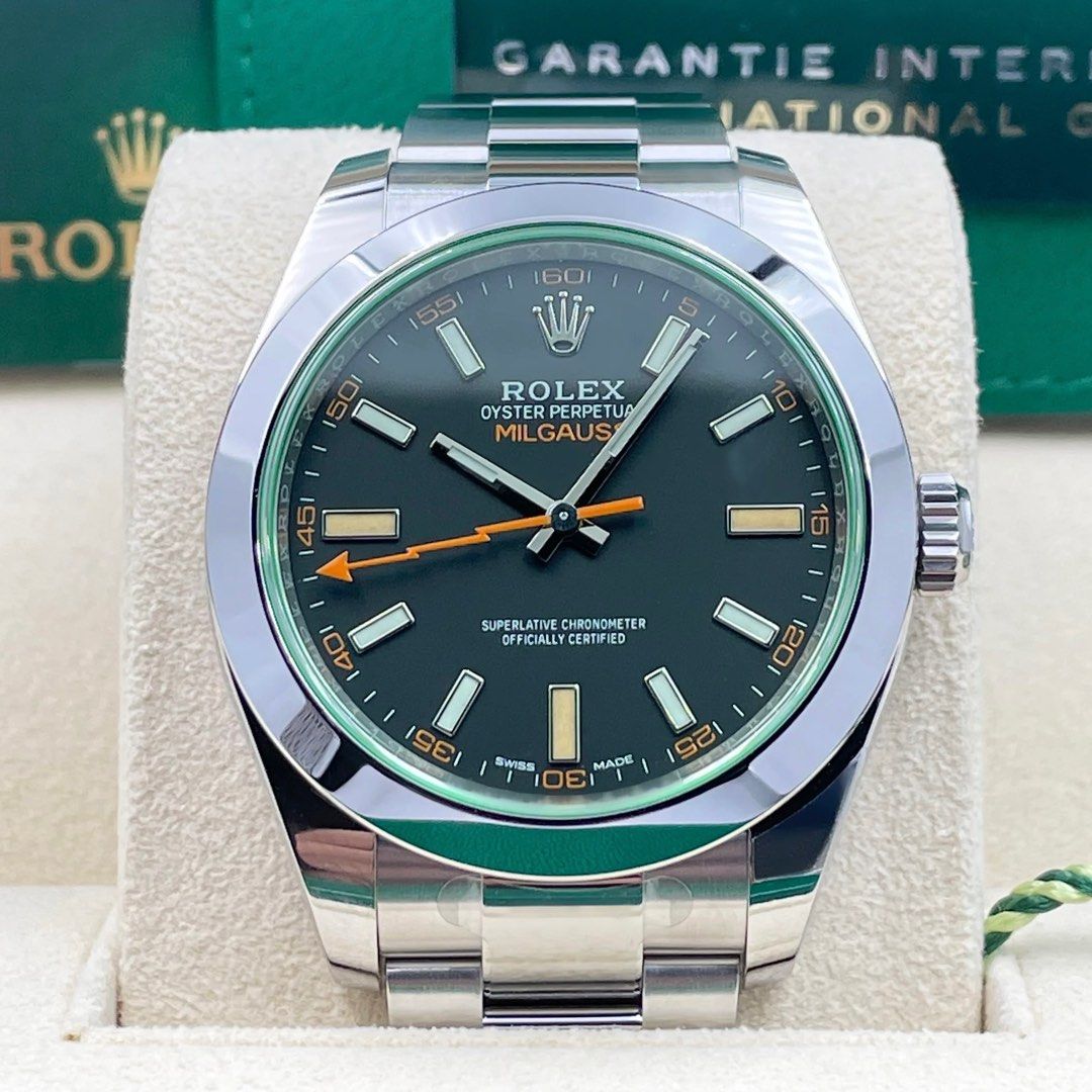 Rolex milgauss black dial discontinued hotsell