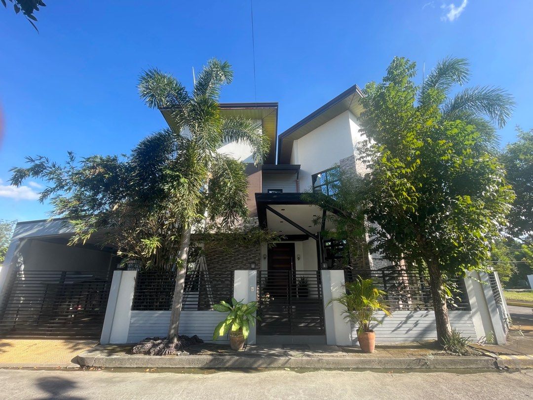 DIZON ESTATE HOUSE AND LOT FOR SALE, Property, For Sale, House & Lot on