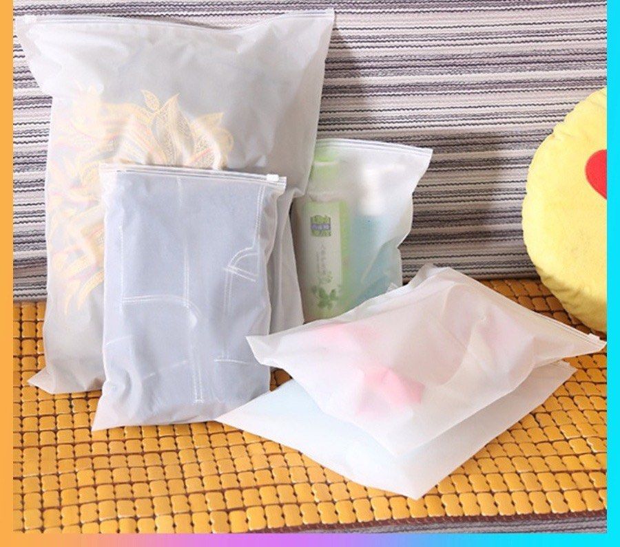Zip pouch hotsell for clothes