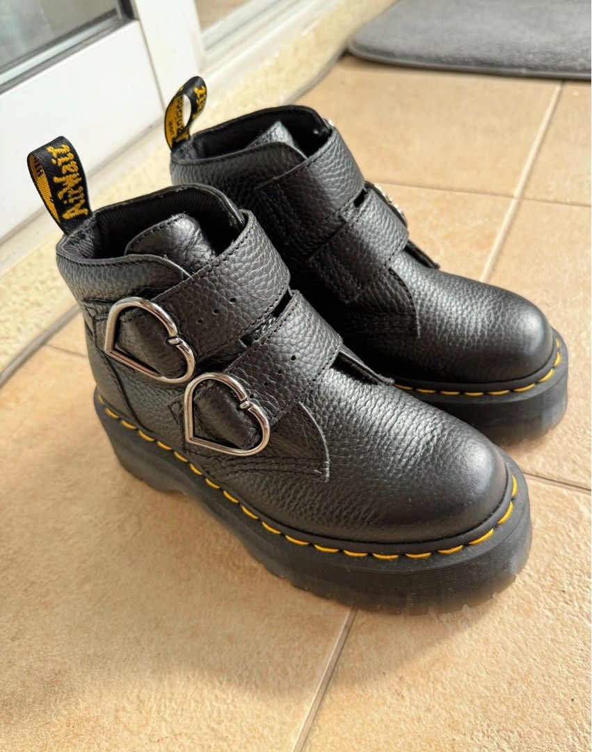 The kirstie lowcut bootie in leather store