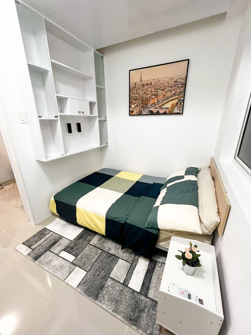 FOR RENT: Fully Furnished 1-Bedroom at Field Residences Sucat, Parañaque City (Category: Apartments & Condos) located in Manila. Submitted by ivoryproperties (Listing ID 1278539641, Image 1). Description: FOR RENT: Fully Furnished 1-Bedroom at Field Residences Parañaque City, right next to the entertainment and shopping centers of Entertainment City and SM City Sucat as well as the international and domestic terminals of NAIA. Details: •20K per m