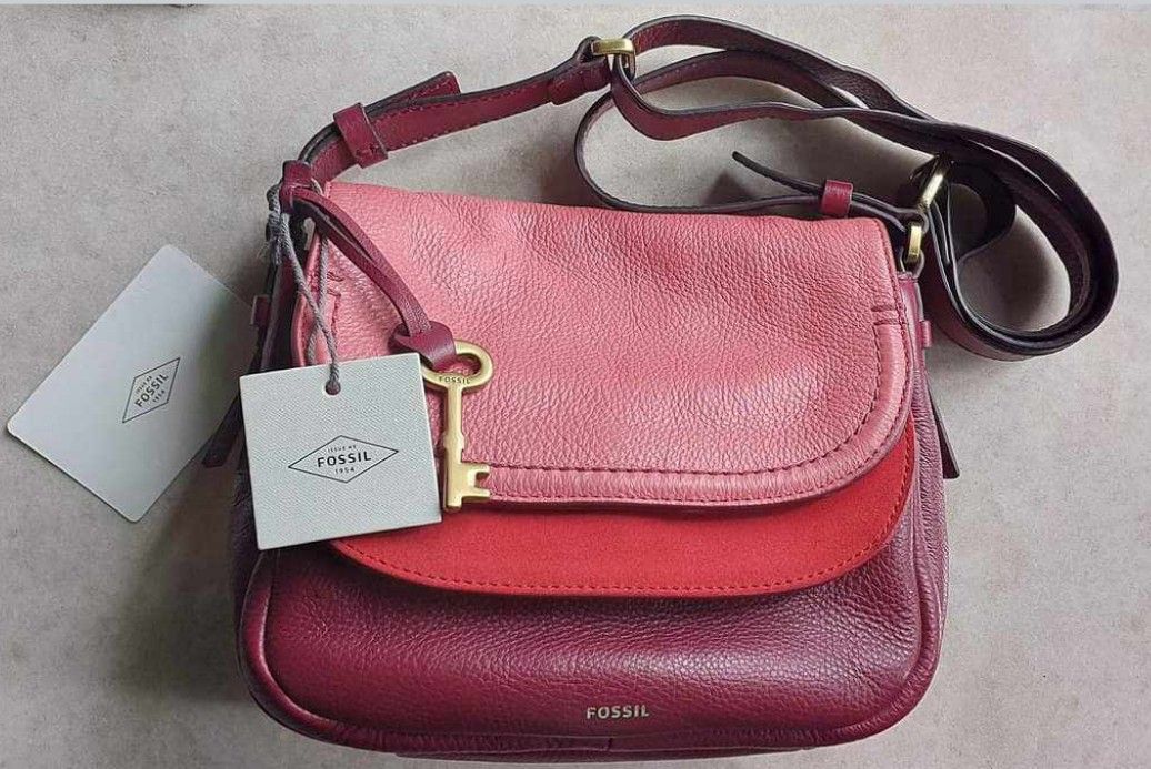 Fossil peyton discount double flap large
