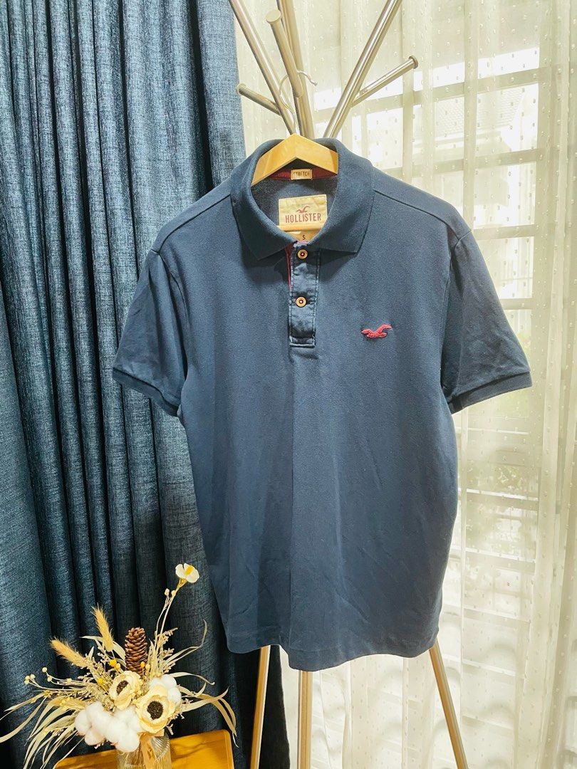 Hollister blue polo shirt deals