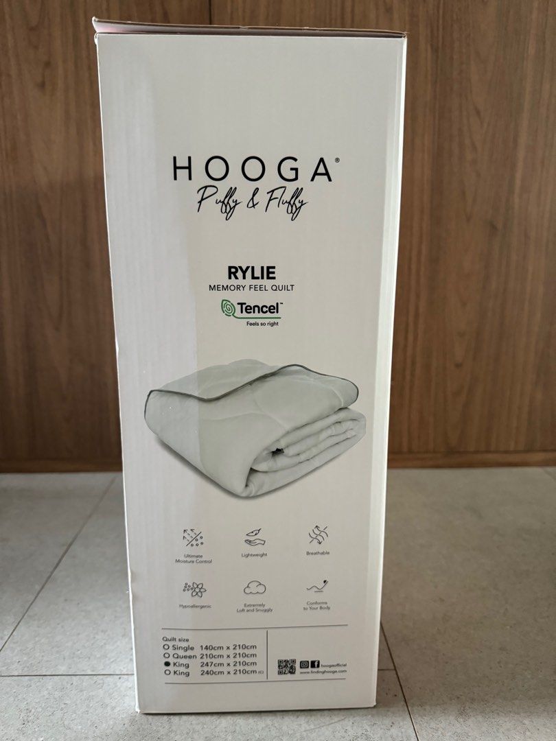 Hooga Ryle Memory Feel Quilt - Tencel (Category: Bedding & Towels) located in Singapore. Submitted by .pangster. (Listing ID 1278409779, Image 3). Description: King size. 247cm x 210cm .