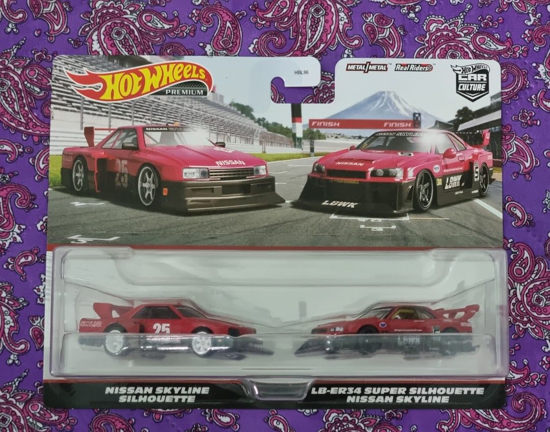 Hot Wheels 1/64 Nissan Skyline Silhouette + Super Silhouette ER34 - 2pack