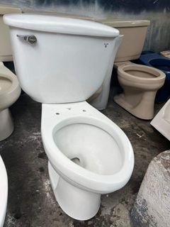 Hotel and Condo Pull Out 2nd Hand Toilet Bowl