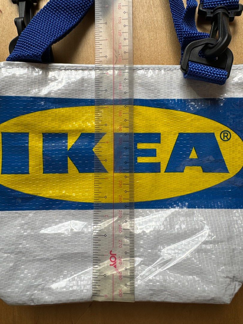 Ikea Shoulder Bag (Category: Cross-body Bags) located in Mandaluyong City. Submitted by ellasellstuff (Listing ID 1278454229, Image 3). Description: Redesigned Ikea Bag -Brand new, bought in Chatuchak Market in Bangkok -Has plastic covering outside, water-repellant -MOP: Gcash, Unionbank, BPI -MOD: Grab/Lalamove, booking and SF c/o Buyer for Metro Manila, JRS Express for Provincial.