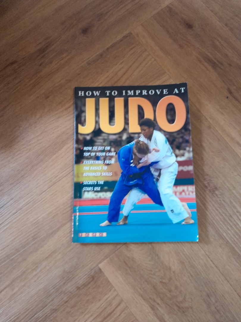 Judo Book "How to Improve at JUDO", Hobbies & Toys, Books & Magazines