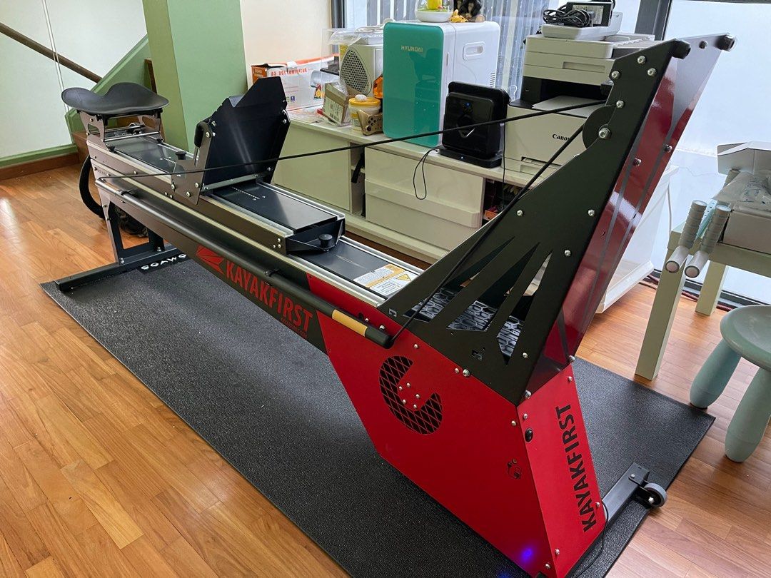 Kayakfirst paddling machine, Sports Equipment, Sports & Games, Water Sports on Carousell