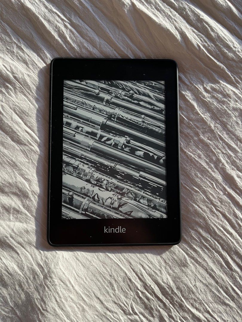 Kindle paperwhite 10th gen 32Gb (Category: Others) located in Mandaluyong City. Submitted by miktiu (Listing ID 1278229718, Image 1). Description: .