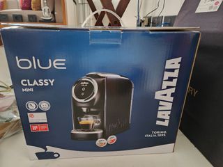 LAVAZZA Blue Classy Mini coffee machine