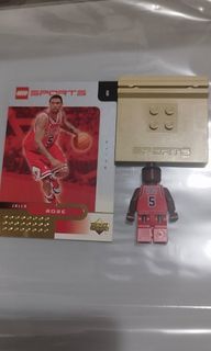 Lego-Jalen  Rose with upper deck gold card with stand