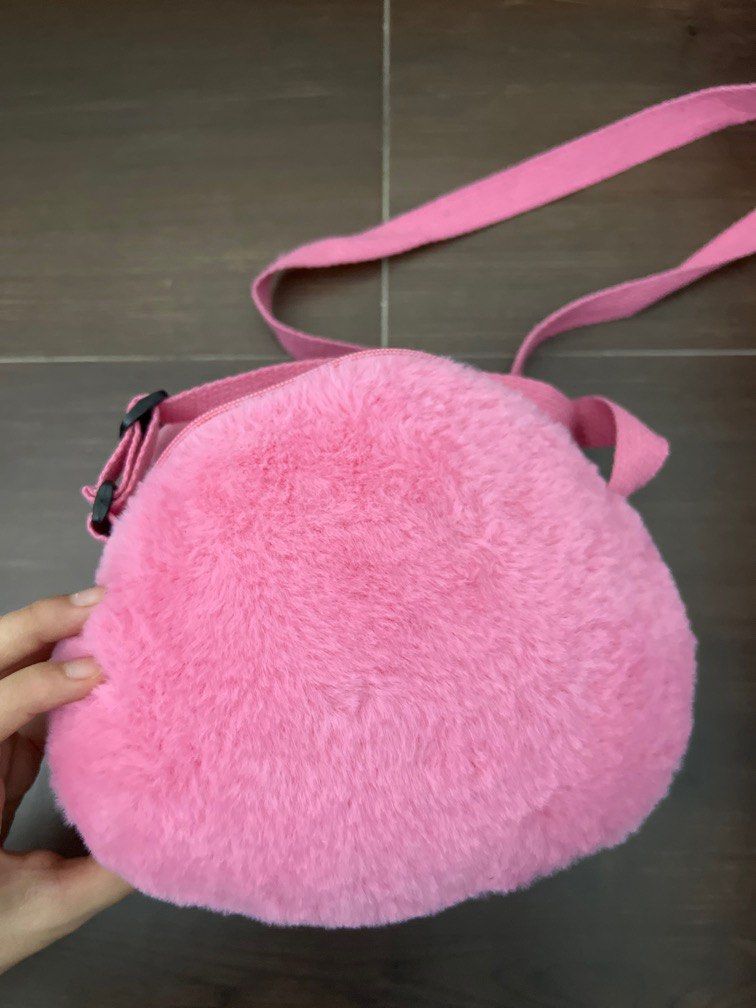 Fluffy sling bag clearance