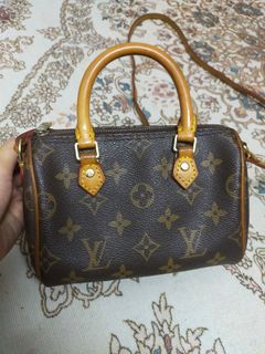 (Category: ) located in . Submitted by leqshoppers (Listing ID 1278471098, Image 1). Description: .