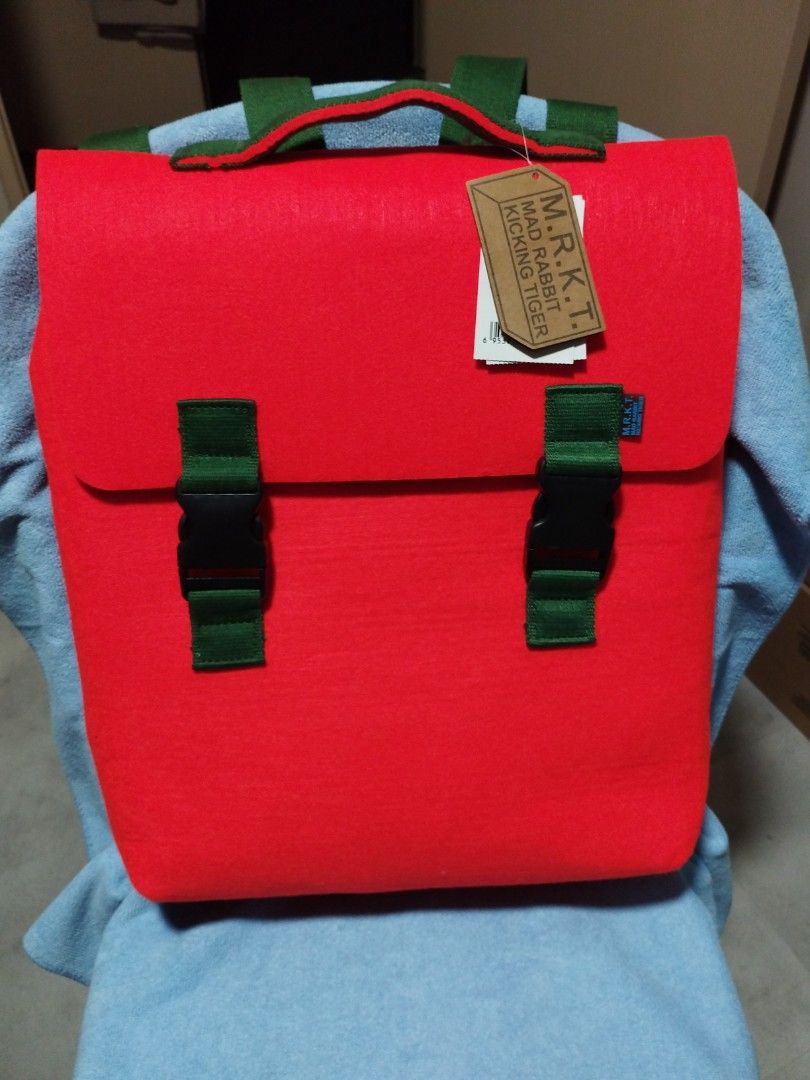 Mad Rabbit Kicking Tiger M.R.K.T Backpack 29.5x12x39cm