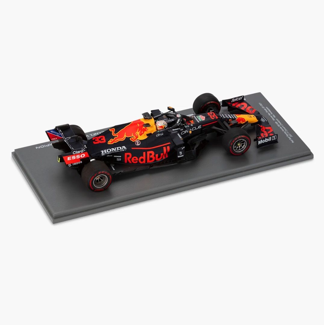 Mighty Jaxx Limited Edition Formula One Driver Fernando Alonso