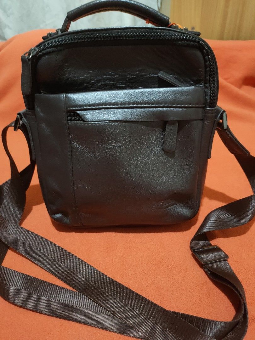 Mcjim discount sling bag