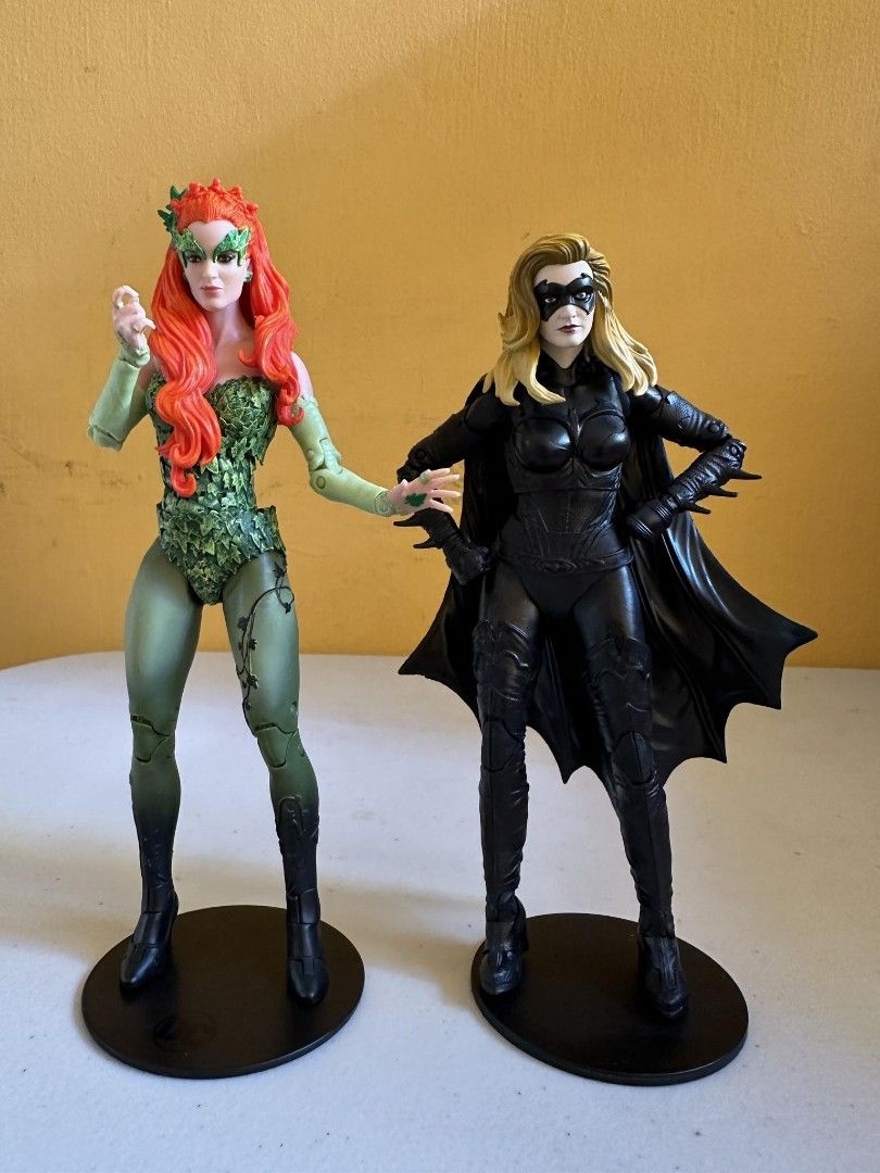 Batgirl x Poison Ivy