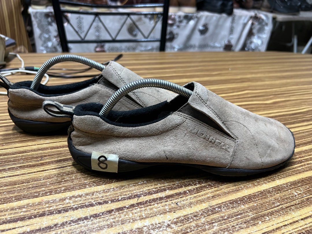 Merrell slip sale on shoes uk