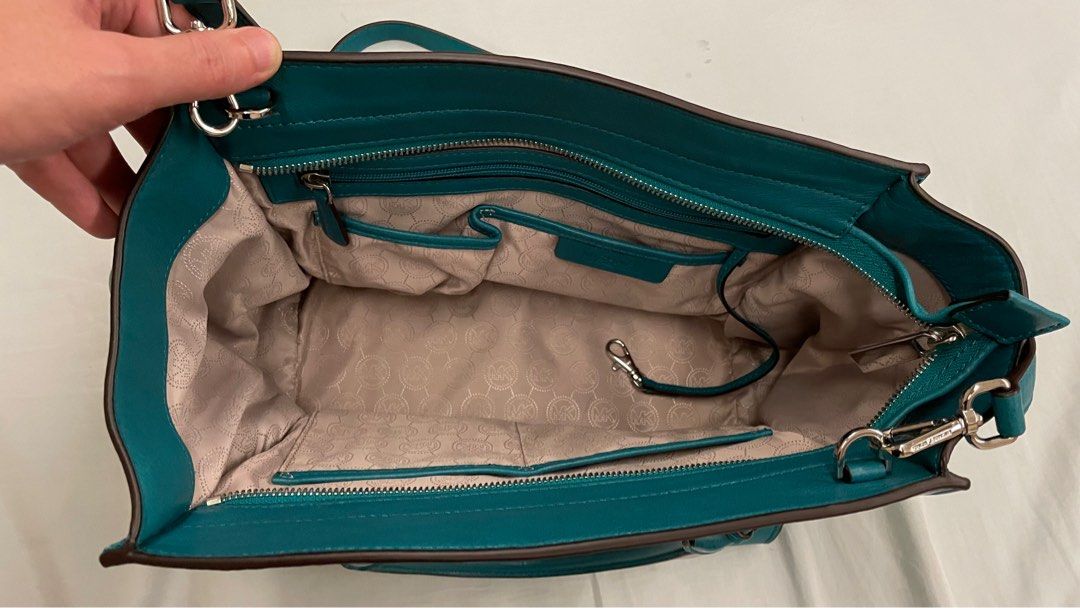 Michael kors sales purse under 100