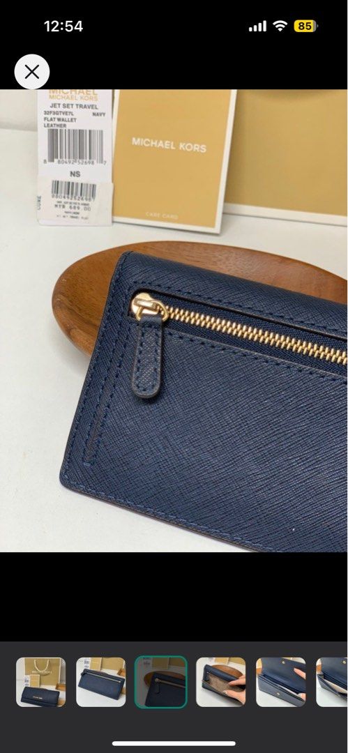 Mk navy hot sale blue wallet