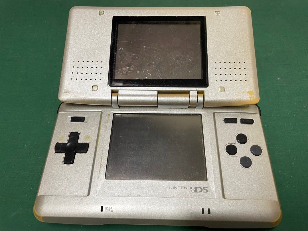 NDS 零件機連充電器（壞機）, 電子遊戲, 電子遊戲機, Nintendo 任天堂