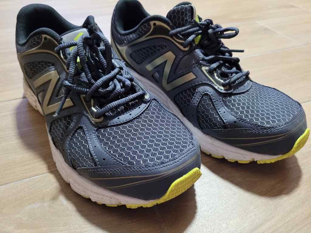 New balance 565 running shoe new arrivals