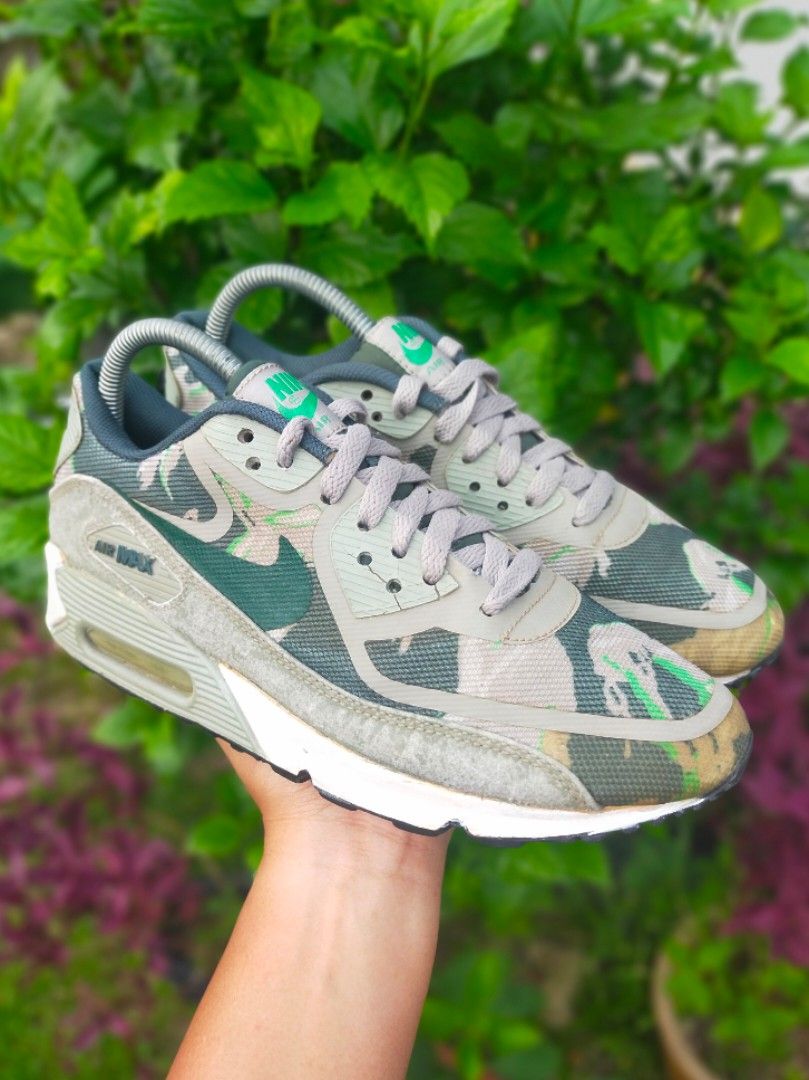 Nike air max shoes hotsell size 6
