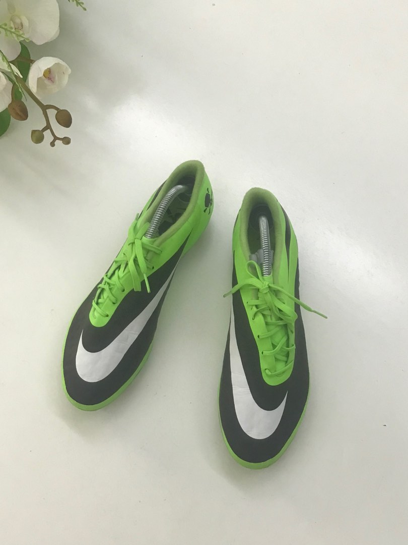 Nike hypervenom skull store