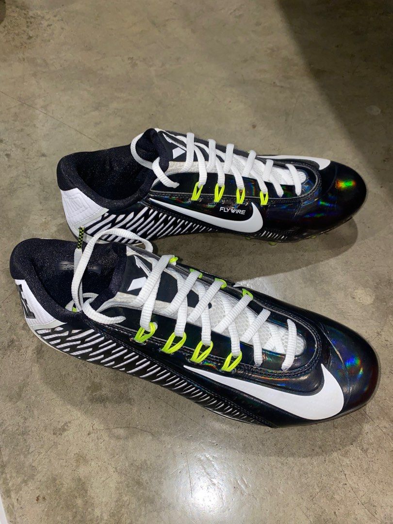 Carbon elite 2025 cleats