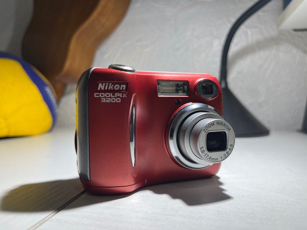 Nikon Coolpix 3200, Photography, Cameras on Carousell