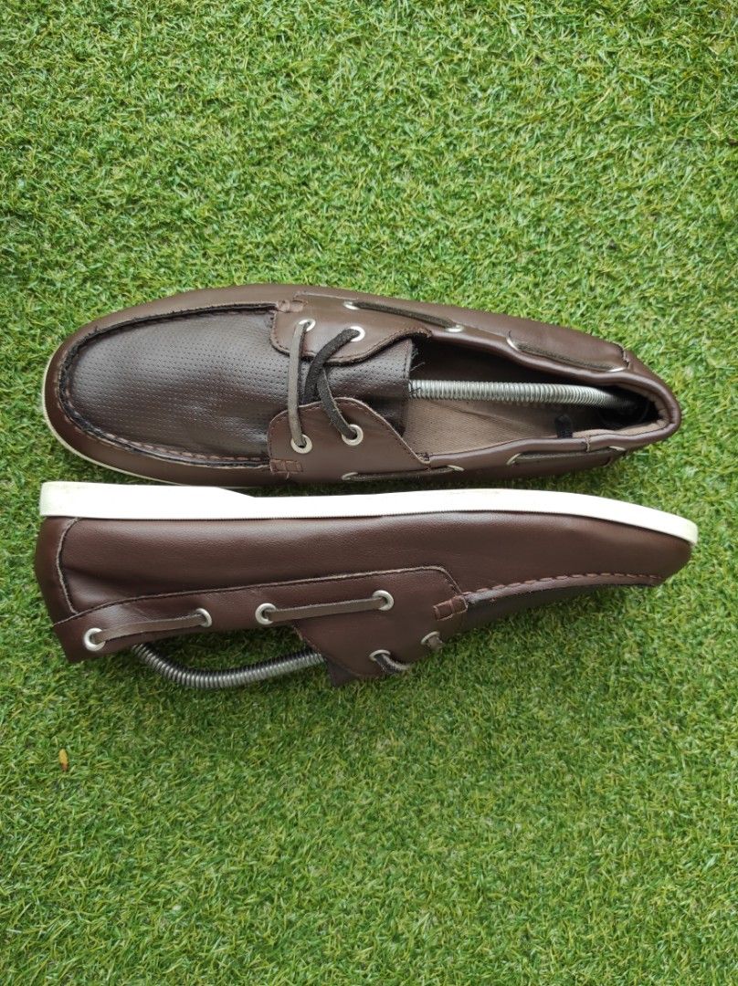 Old navy mens boat shoes on sale