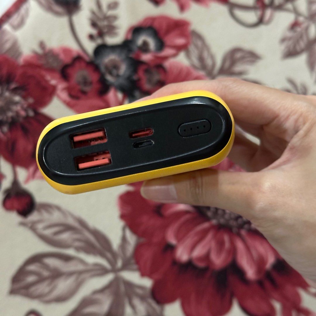 Orashare 20000mAh Powerbank (Category: Batteries & Power Banks) located in Iligan City. Submitted by declutteringrara (Listing ID 1278513175, Image 2). Description: - dual USB support (supports 2 devices charging at once) - LED light indicator - 2.4A fast charger - battery: li-polymer - output 1: 5v = 2.4A max - output 2: 5v = 2.4A max - charging time: 8-10 hours rfs: rarely used powerbank no issues at all !! working as intended .