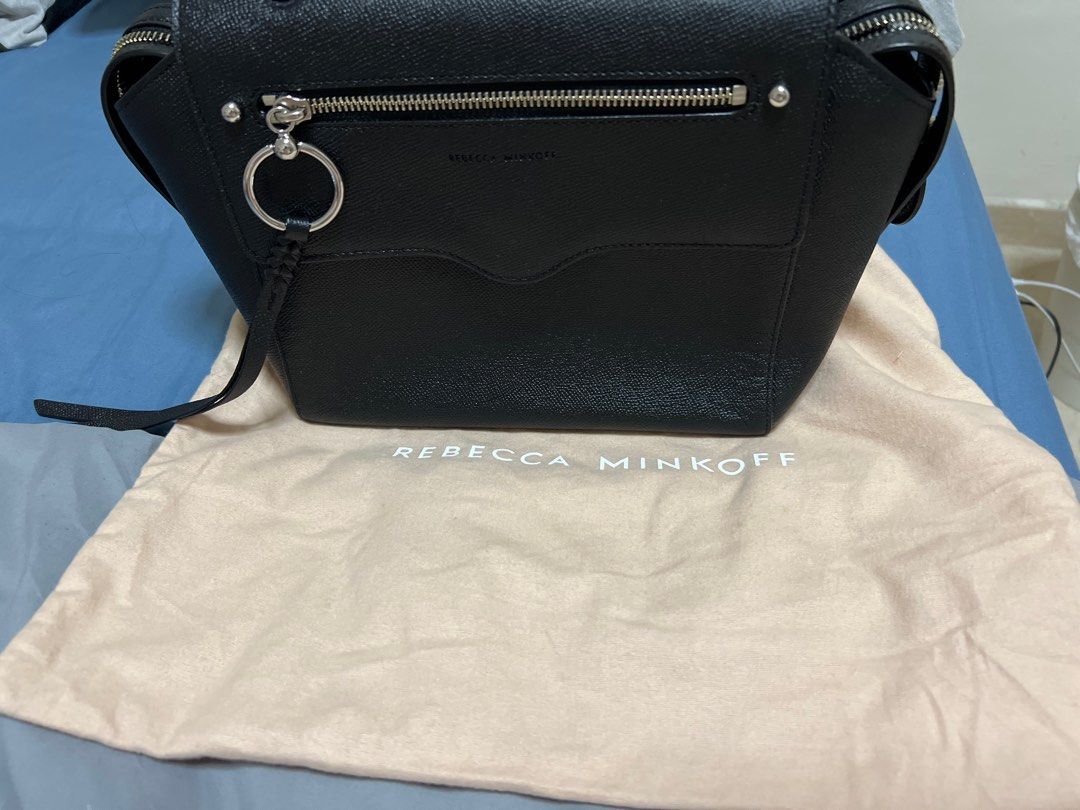 Rebecca minkoff gabby 2025 wallet on a chain
