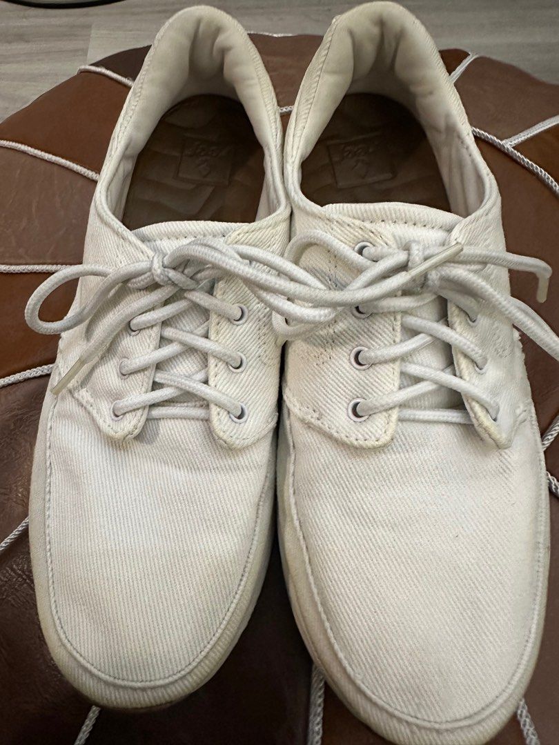 Reef Canvas Beach Shoes US 6.5